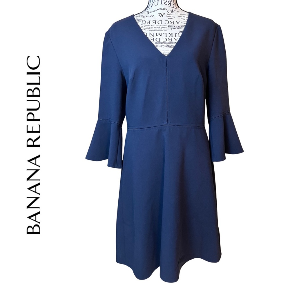Banana Republic Women's Navy Flared Bell Sleeve Dress, V neck, size 8